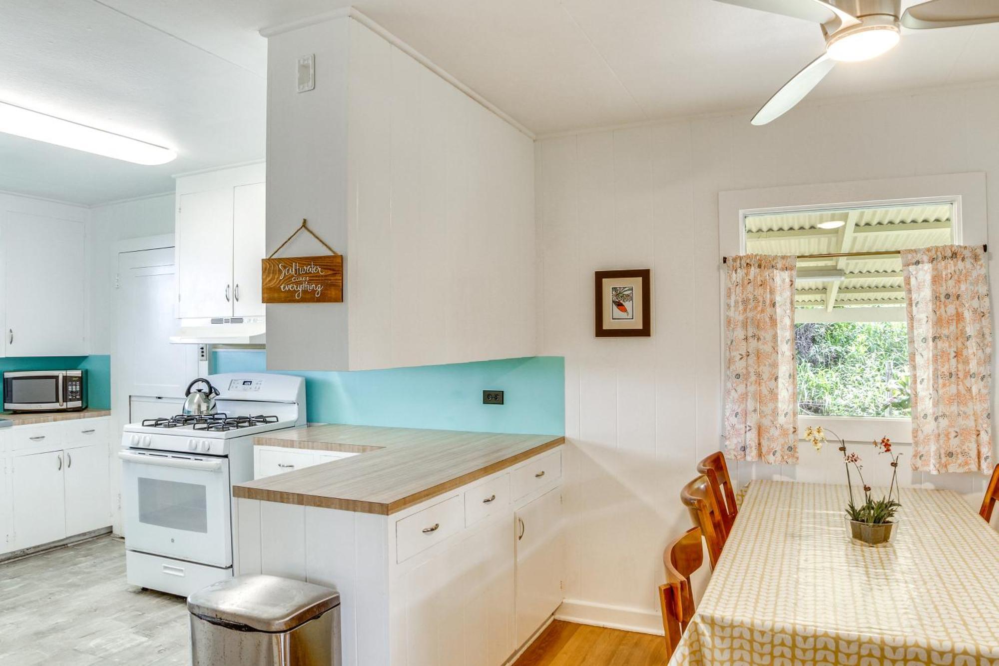 Charming Historic Hilo House Minutes To Beach! Eksteriør bilde